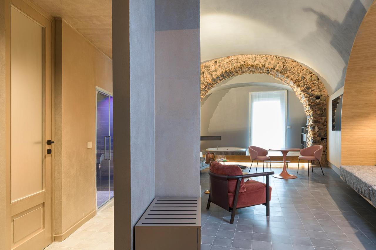 Bastio Private Suites Katanya Dış mekan fotoğraf