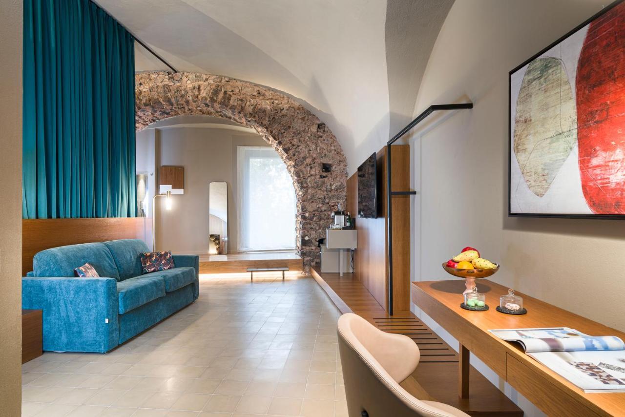 Bastio Private Suites Katanya Dış mekan fotoğraf